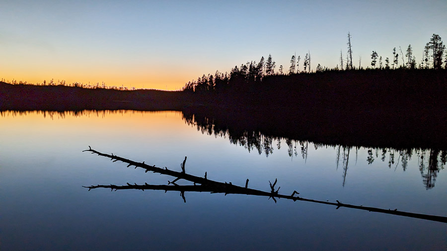 Beautiful sunset captured by Google Pixel 7 Pro’s Night Sight feature at Yellowstone National Park