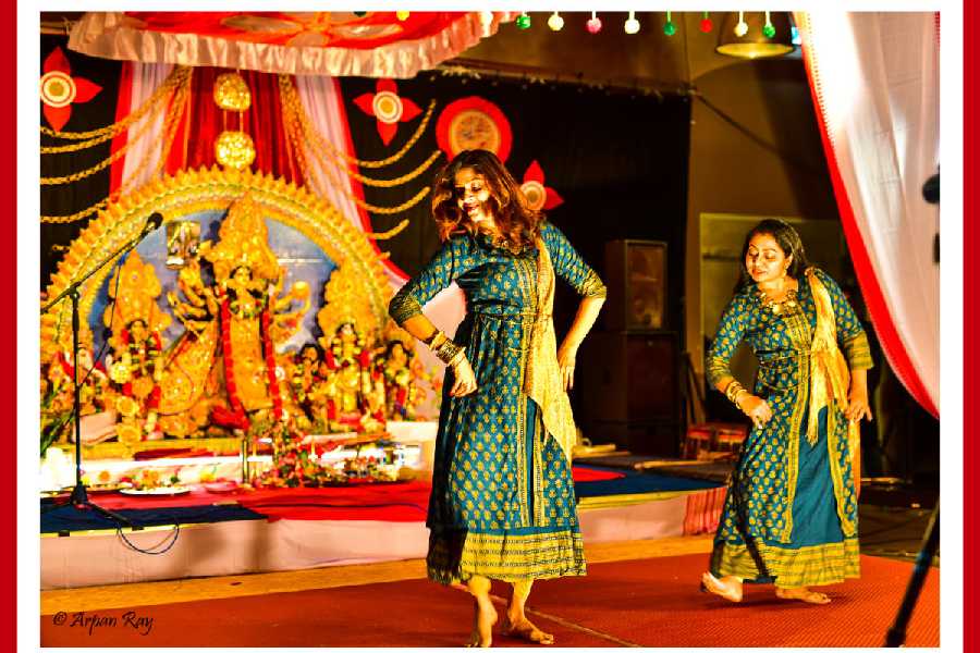 Cultural programme underway at the Helsingborg puja in Sweden