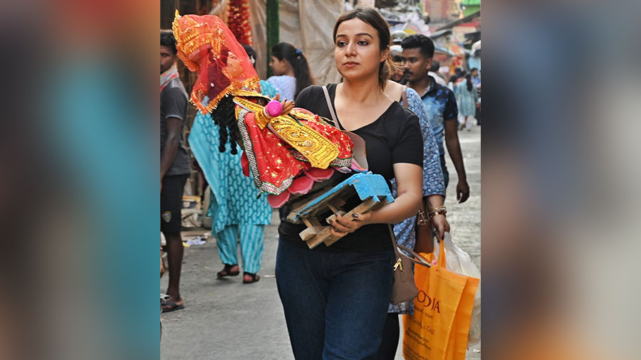 In pics: Durga Puja over, it’s time for Kolkatans to bring goddess Lakshmi home