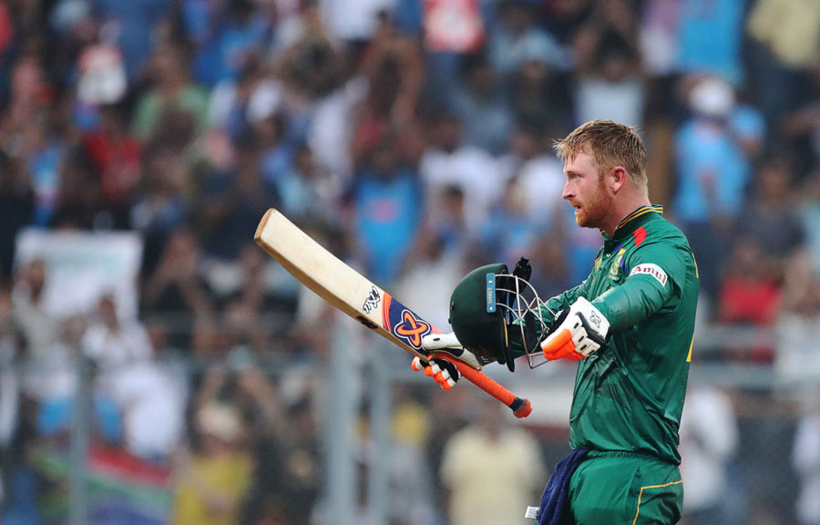 Heinrich Klaasen (South Africa): Living up to his reputation as the most explosive finisher in the format, Klaasen had an outstanding week. In back-to-back games in Mumbai, Klaasen propelled the Proteas to humongous scores. First, against England on Saturday, Klasasen’s 109 off 67 took South Africa to the brink of 400. Then, against Bangladesh three days later, he was even more destructive, hitting no less than eight sixes en route to 90 off 49, as his team posted 382 on the board.