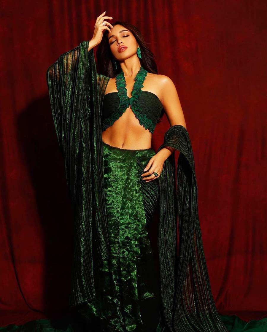 Bhumi Pednekar sported a green Indo-Western handwoven sari paired with recycled aluminium earrings.