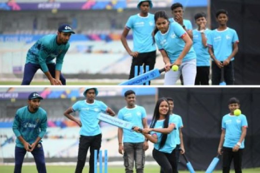 Some of the boys and girls play cricket at the Eden Gardens on Saturday. Extreme left in both pictures is Bangladeshi cricketer Tanzim Hasan Sakib