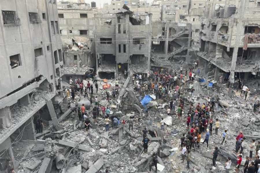 Gaza | Gaza cut off from outside world on Saturday after Israel expands ...