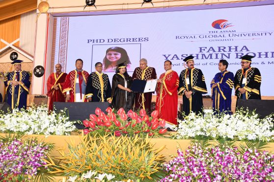 The Hon'ble Vice-President, Shri Jagdeep Dhankhar, conferred degrees and medals on students