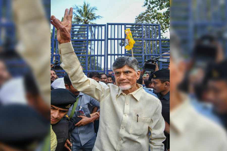 chandrababu-spoke-for-the-first-time-after-coming-out-of-jail