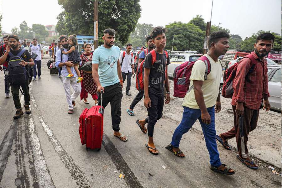 AJKTWA has called for a 'chakka jam' to press its demand for the removal of the newly set up Sarore toll plaza along the Jammu-Pathankot highway in Samba district