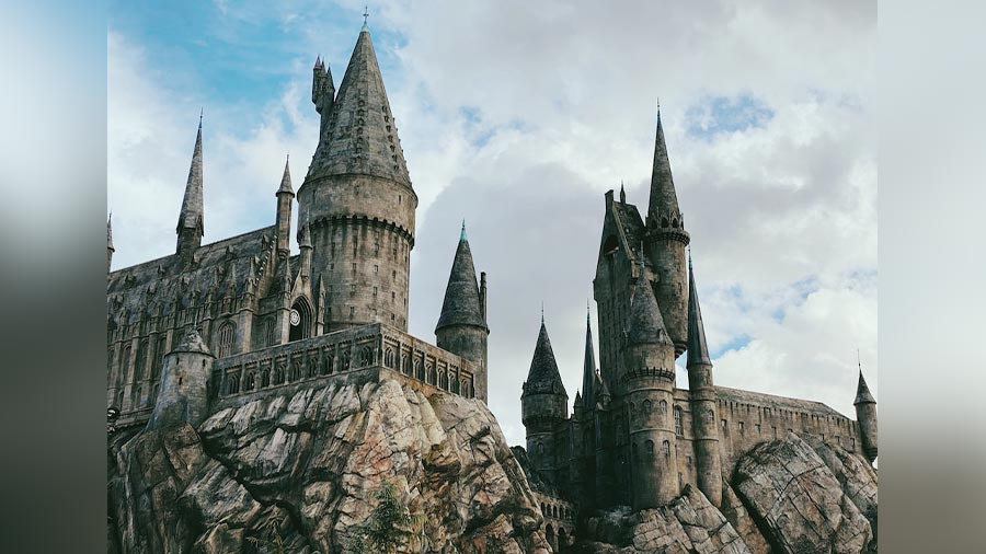 Hogwarts still looks a lot like what it used to when Harry was a student in the late ’90s