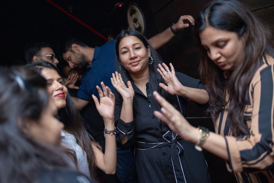 Girls’ Night Out: This group of girls let their hair down and matched their steps to DJ Omen’s set 