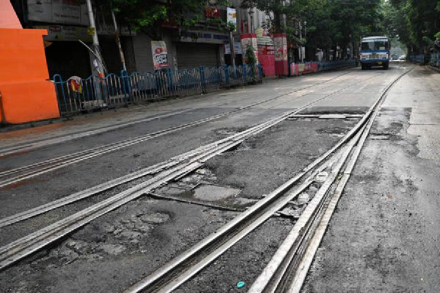 A battered stretch of Rafi Ahmed Kidwai Road