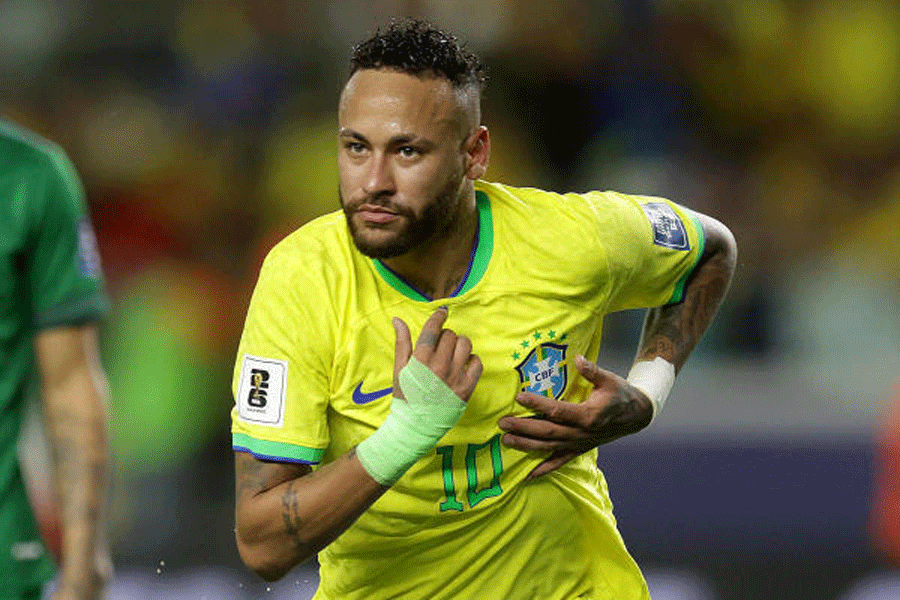 Download Neymar, Brazilian Football Legend
