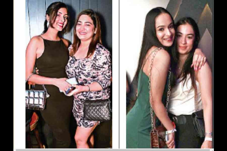 (l-r) They loved... Birthday girl Srishti Nakhat (left) rang in her big day with her friends. “I had heard a lot about Stebin Ben and how his voice is like Atif Aslam. Tonight I had a great time watching him perform, he was too good,” said Srishti. “Stebin’s performance was rocking and unforgettable. It was quite an enjoyable experience to watch Stebin live... because his songs are always close to my heart. My favourite track from the night was Thoda thoda pyaar,” said Kiran Kaur (left)