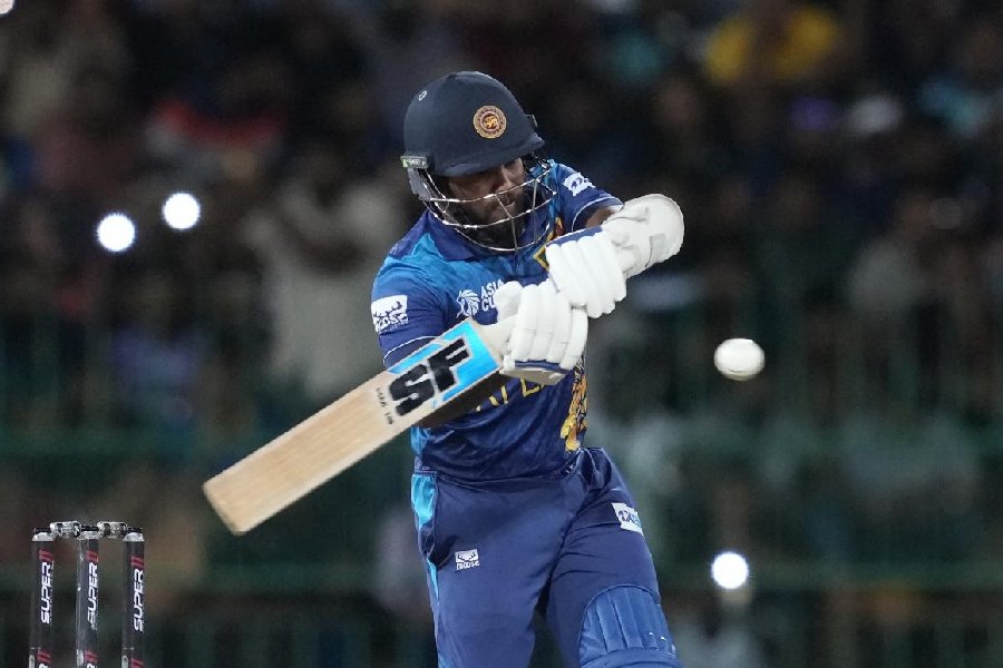 Asia Cup Sri Lanka Beat Pakistan By Two Wickets In Thriller To Face India In Final