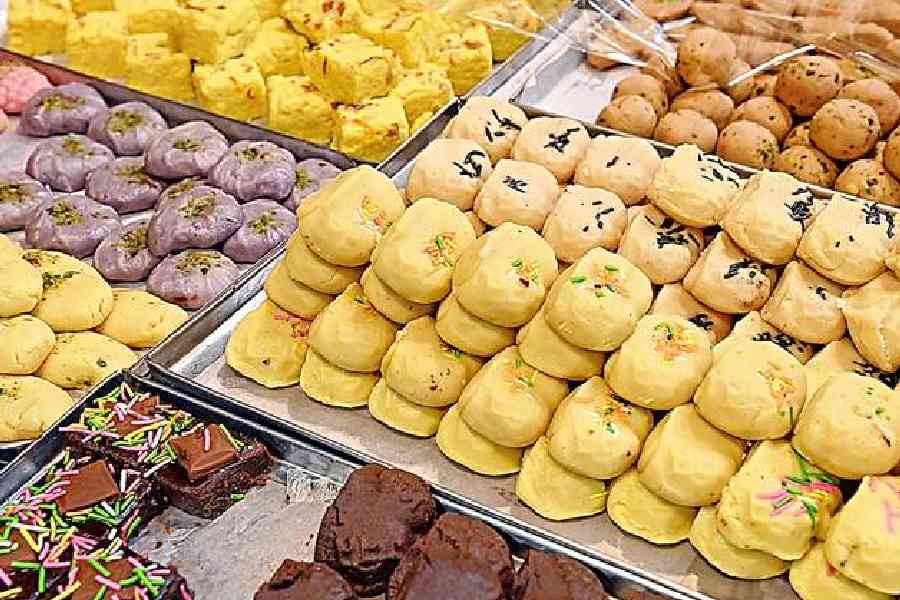 The special attraction at Nalin Chandra Das & Sons were the three kinds of Jolbhora mishtis — chocolate, butterscotch and mango. Rs 20 each