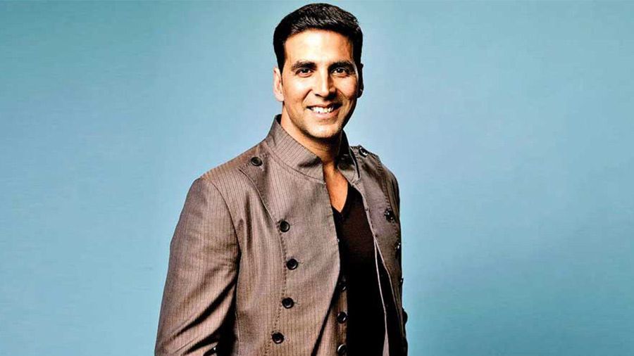 Akshay Kumar will receive a detailed briefing from Neeraj Pandey before making his trip to Canada
