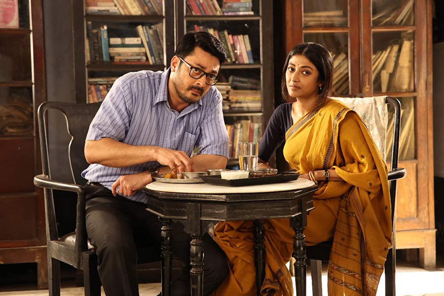 Jisshu Sengupta and Paoli Dam in a still from Palan.