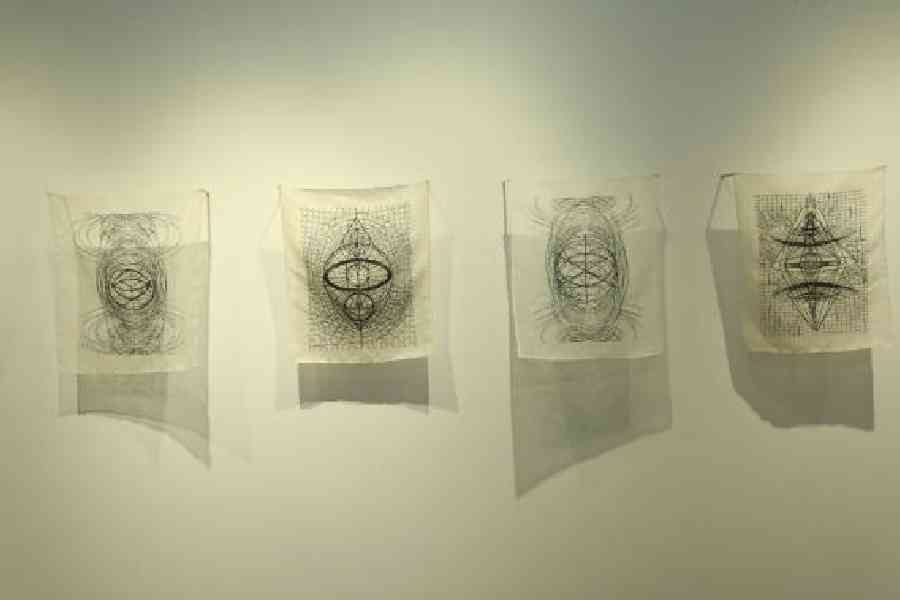 At first, the series of delicately constructed embroidered artwork by Parul Thacker seems to be mere abstract lines, running from one corner to another. However, a closer look reveals drawings made with black thread on airy silk, based on alchemical and metaphysical representations of ancient philosophies, energy fields that use mathematical definitions and constructions of pure intuition