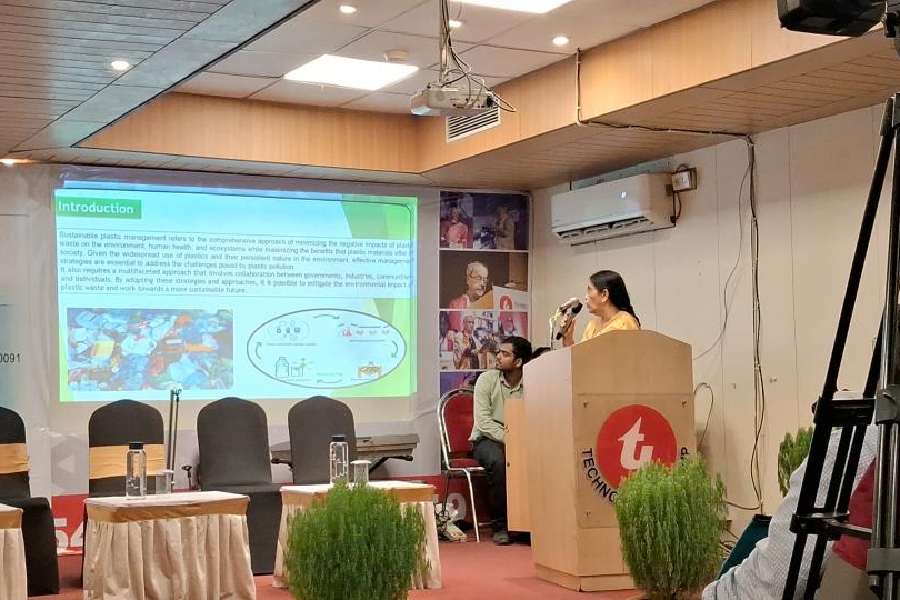 Rina Paladhi, director of academics, Techno India University, makes a presentation on plastic recycling