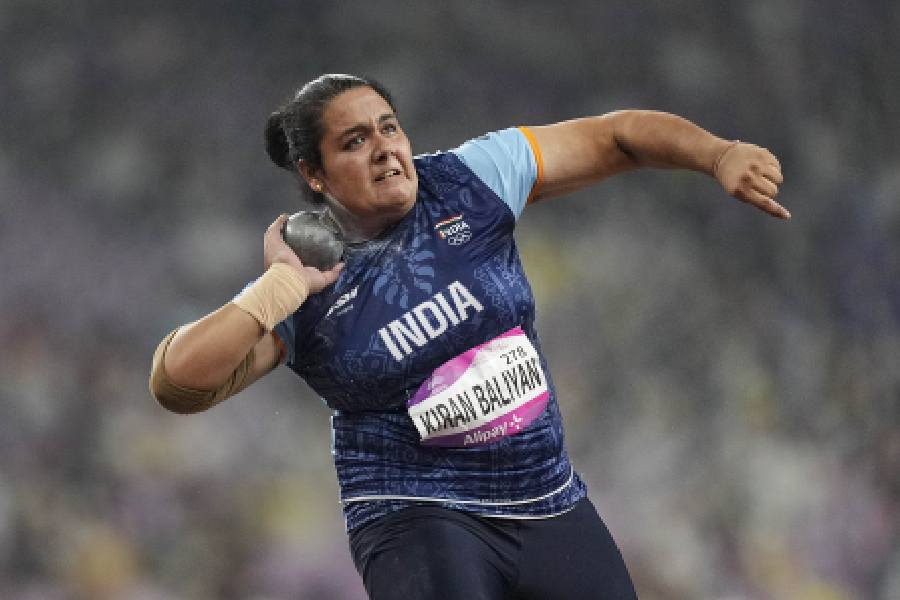 Asian Games Kiran Baliyan Wins Indias St Athletics Medal Dinalipi Hot