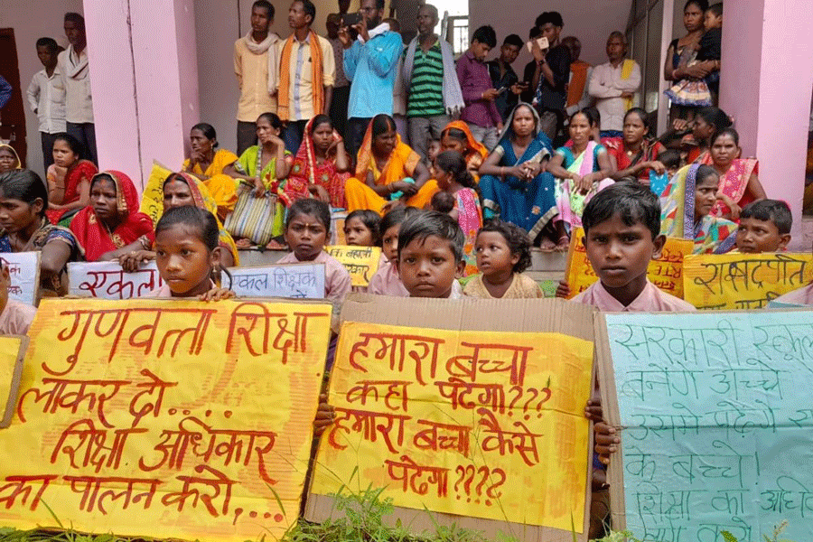 Students take part in the dharna.
