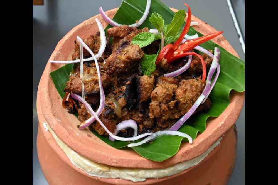 Haari Kebabs cooked inside an earthenware clay pot is mouthwatering