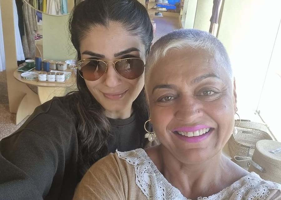 The Mohra actress engaged in lively interactions during the trip, enjoying herself to the fullest.  