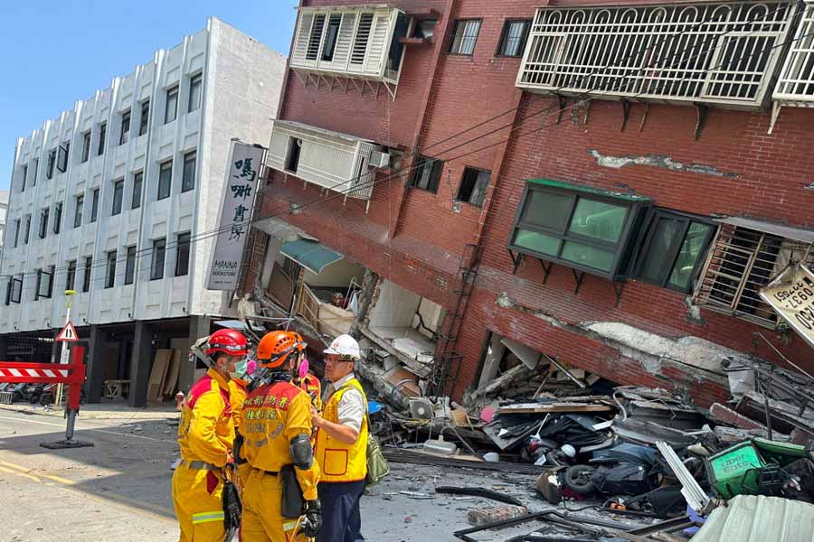 Earthquake | Taiwan's strongest earthquake in 25 years kills many, traps  several