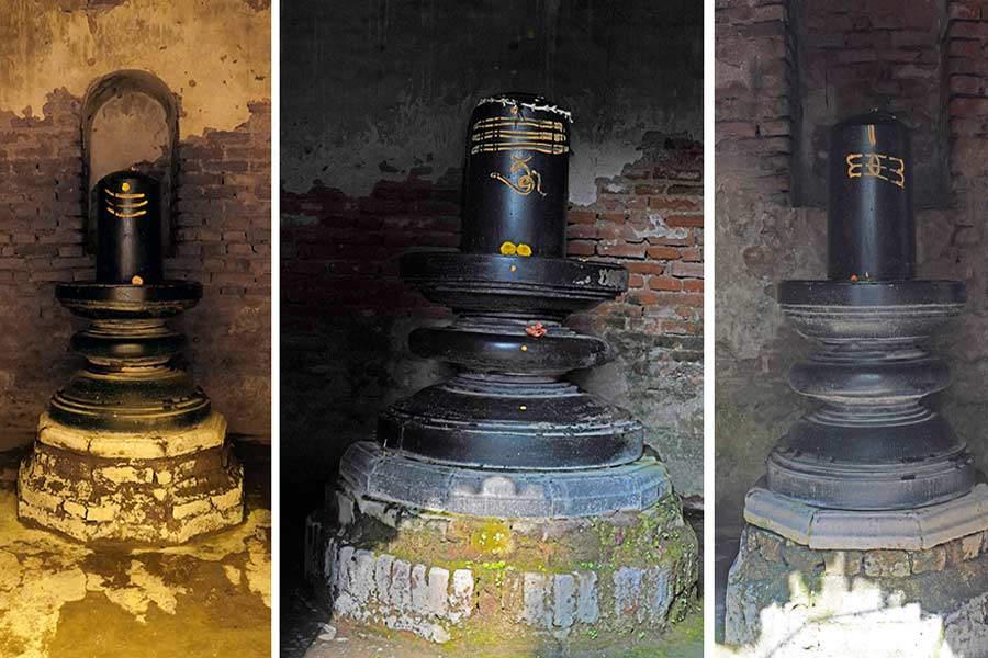 The three Shiva ‘lingams’ of the three south-facing temples