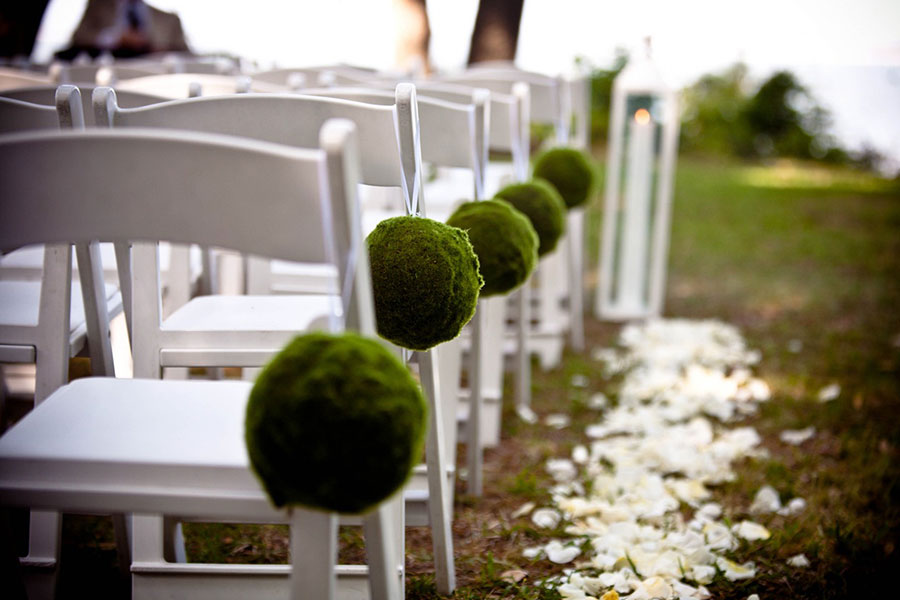Sustainable weddings often go a long way in sustaining love 