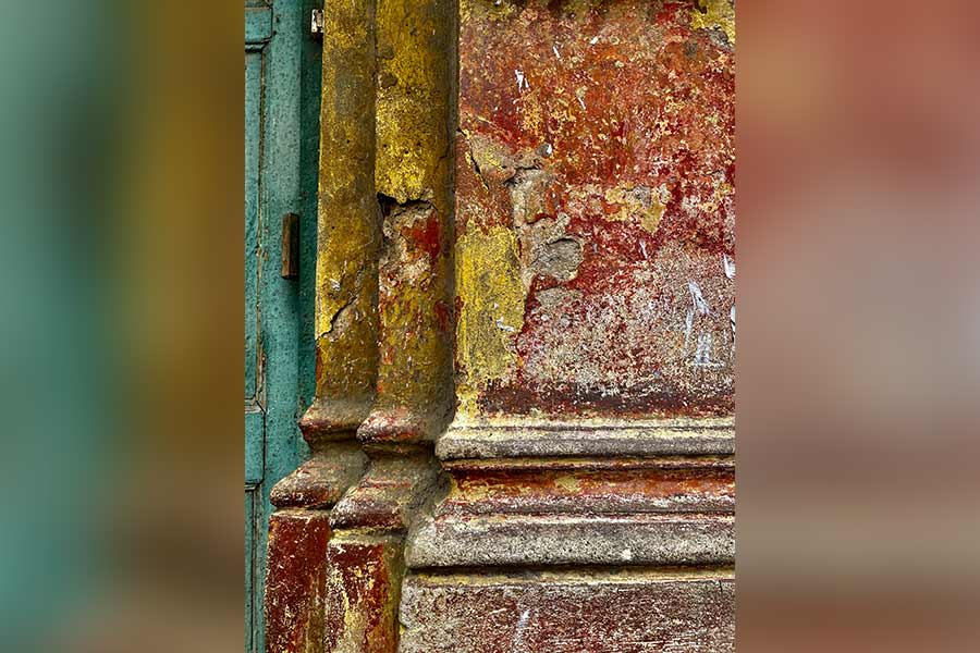 On Sashi Bhushan Dey Street, the yellow on a wall that has taken nearly six decades to decay to a palette that you won’t find on any Berger shade card