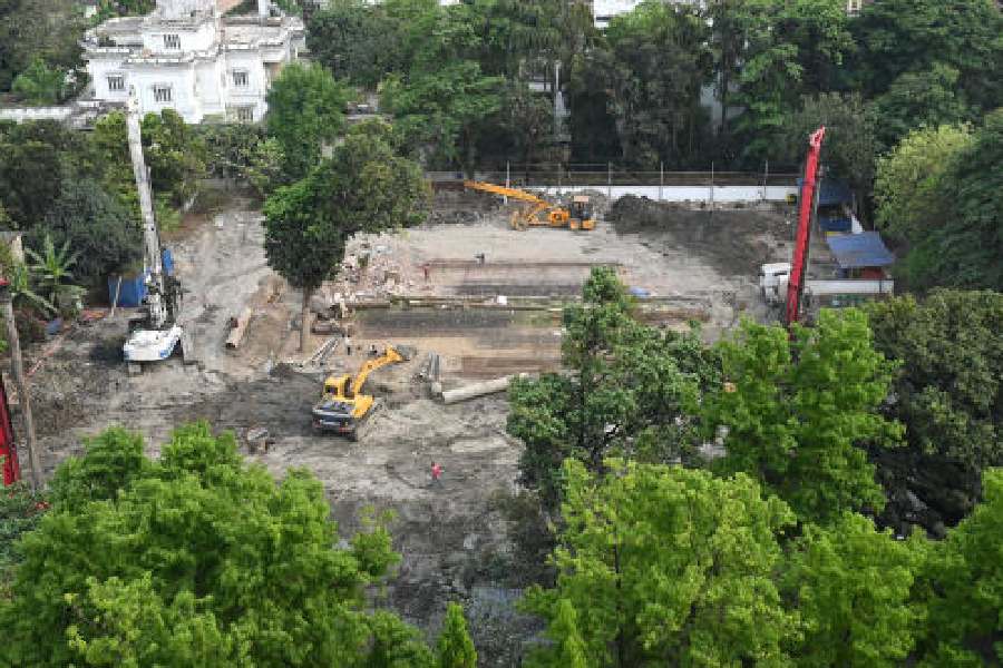 Kolkata Municipal Corporation forced to act against rule-flout Ballygunge site
