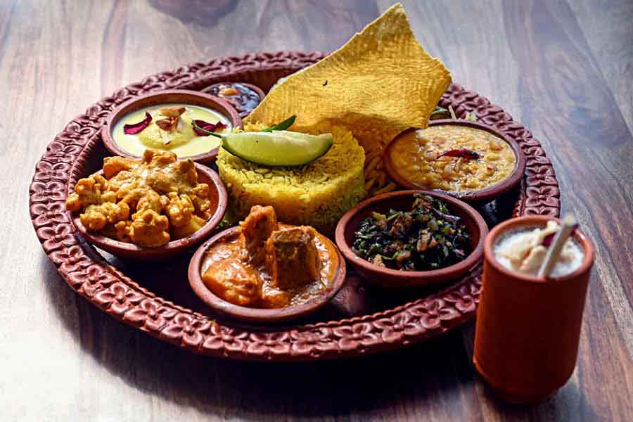 What are your plans for Poila Baisakh? If you’re looking to enjoy a delicious spread that creatively blends traditional Bengali recipes with a touch of fusion, then check out Bonne Femme — a new fine-dining establishment in Kolkata from the iconic brand Balaram Mallick and Radharaman Mallick