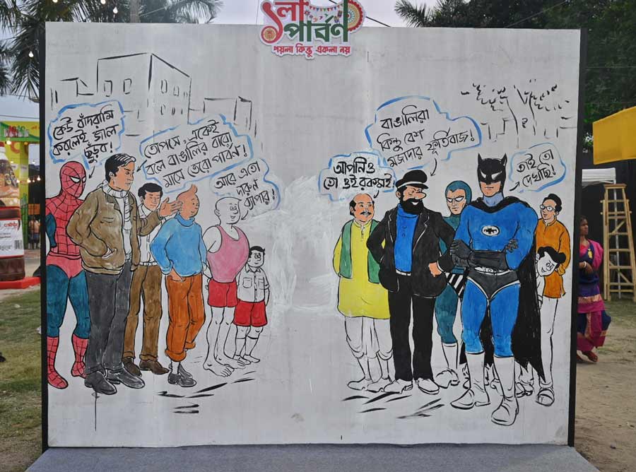 Poila Parbon also paid tribute to 100 years of comics with Tintin, Captain Haddock and other popular comic characters painted on various photo booths
