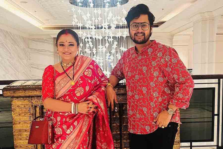 Ratool Mukherjee with Rupanjana Mitra.