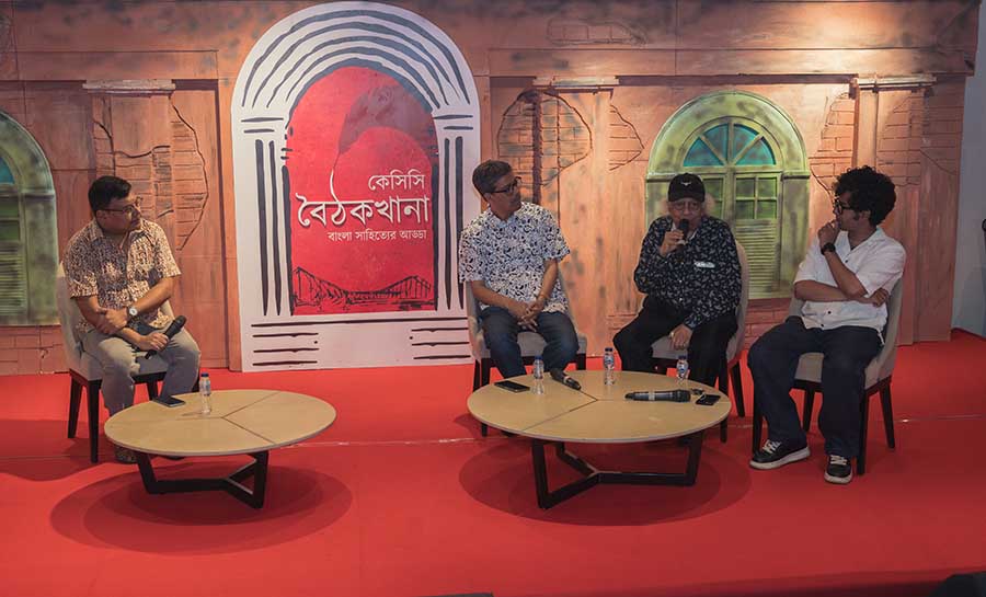  (From left) Author Pracheta Gupta, author and journalist Ranjan Bandyopadhyay and actor Riddhi Sen talked on the topic ‘Ghyan Ebong Ghyan: Madhyabitter Kanduni’ (the rants of the middle-class Bengali)