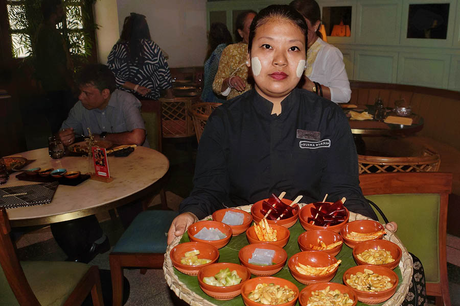 In between your meal, expect someone from the staff to come around with a tray full of Burmese treats