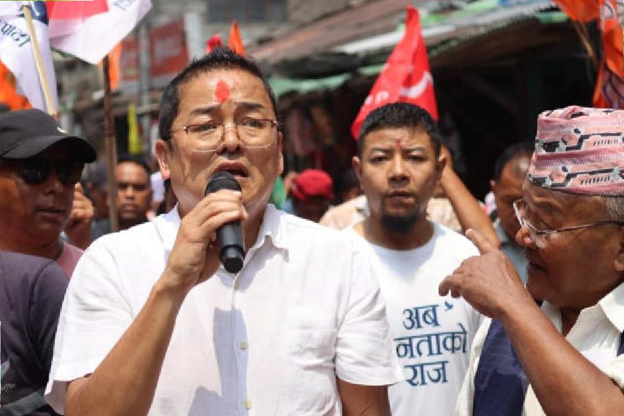  Darjeeling: Support for BJP equals to lying, says Hamro Party leader Ajoy Edwards