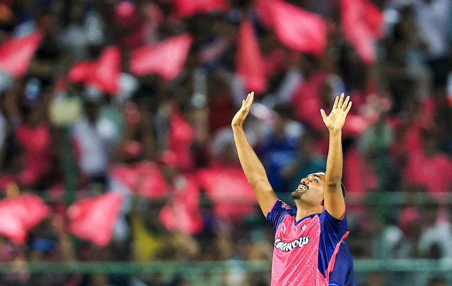 Sandeep Sharma (RR): Probably the most underrated Indian seamer in IPL history, Sandeep put his injury woes and indifferent form behind with a masterclass in new ball bowling against MI. Having dismissed Ishan Kishan and Suryakumar Yadav in his first spell, the 30-year-old returned to remove Tilak Varma and Tim David in the last over of the innings, restricting MI to 179 on a Jaipur pitch that demanded far more