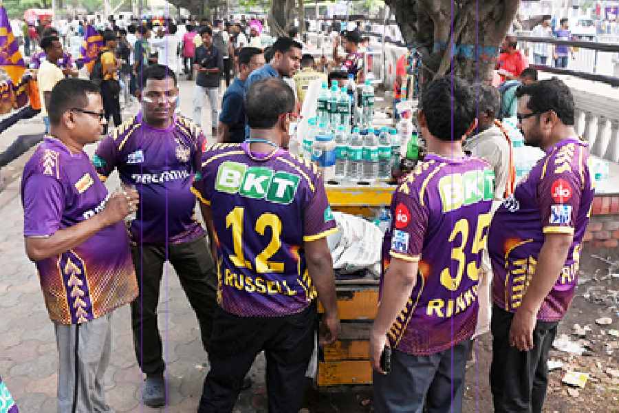 Water and refreshments being sold outside the Eden Gardens ahead of the IPL match between Kolkata Knight Riders and Punjab Kings on Friday evening. The day's maximum temperature was 39.7 degrees Celsius.