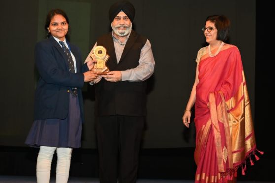 Guest of Honour, Satnam Singh Ahulwalia, Chairman of IHA, graced the occasion with his presence, emphasising the importance of giving back to society. His impassioned plea for universal brotherhood echoed through the hall as he presented the Shining Star Award, honouring the legacy of late GS Paul, to Srija Saha.