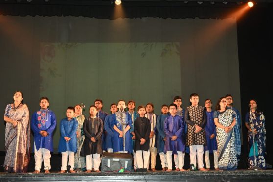 Special invitees, including Superna Mukherjee, founder of Sapphire India Educational Academy, Nupur Chhanda Ghosh, writer and singer, Aditi Modi, Rajinder Singh, and other luminaries, graced the occasion, symbolising unity and purpose. 