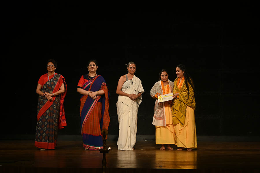 Each participating school was handed over a certificate of appreciation by the chief guest, IVWS director Amita Prasad and principal Reshma Bhattacharya