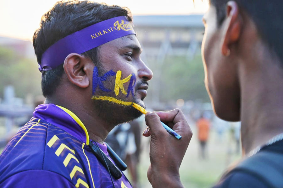 The face-painting trend continues 