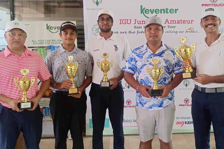 Some of the winners from CFL Amateur 2024 at Tollygunge Club