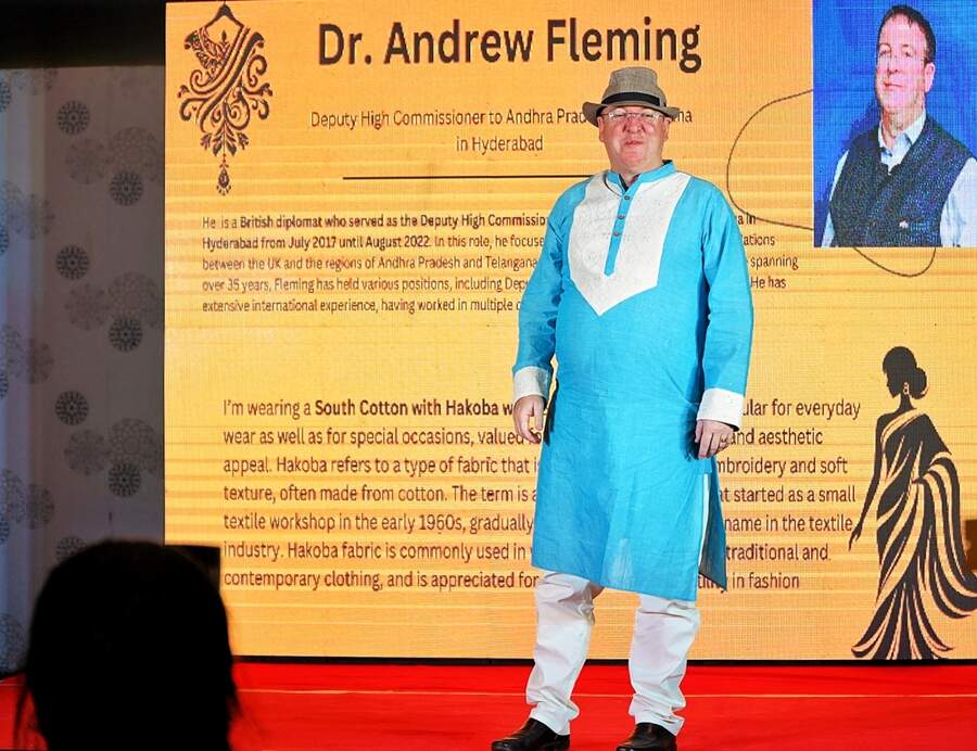 Andrew Fleming, the Deputy High Commissioner at British Consulate, walked the ramp in a turquoise south-cotton kurta with Hakoba work