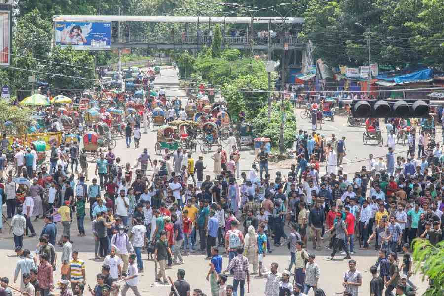 Protesters in Dhaka, Bangladesh, on Monday. The protesters had only one demand: Sheikh Hasina and her government must go