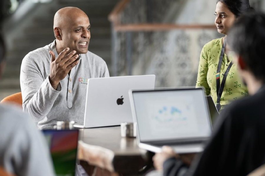 Apple technology helps Zoho Corp run its device management solution to streamline deployment. IT reports 50 per cent fewer support requests for Mac than for PC.