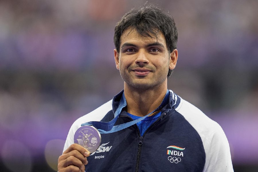 CAS decision on Vinesh Phogat case postponed till August 13, Neeraj Chopra said - 'People should not forget Vinesh's achievements'