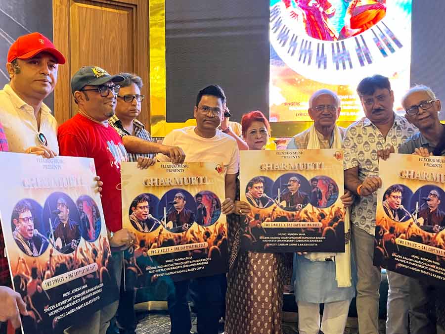 Flixbug Music launched three new music videos titled CHARMURTI, featuring four stalwarts of Bengali music — Nachiketa Chakraborty, Subhamita Banerjee, Raghab Chatterjee and Rupankar Bagchi — on August 9. The songs have been composed by Kundan Saha and penned by Gautam Susmit & Rajeev Dutta