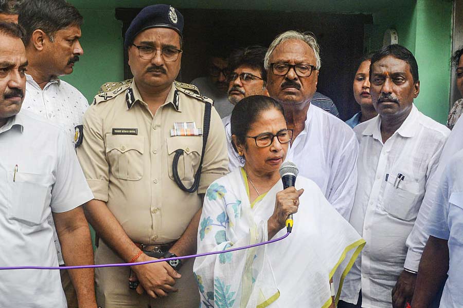 Rape And Murder Case | Mamata Banerjee: If Calcutta Police Can’t Solve ...