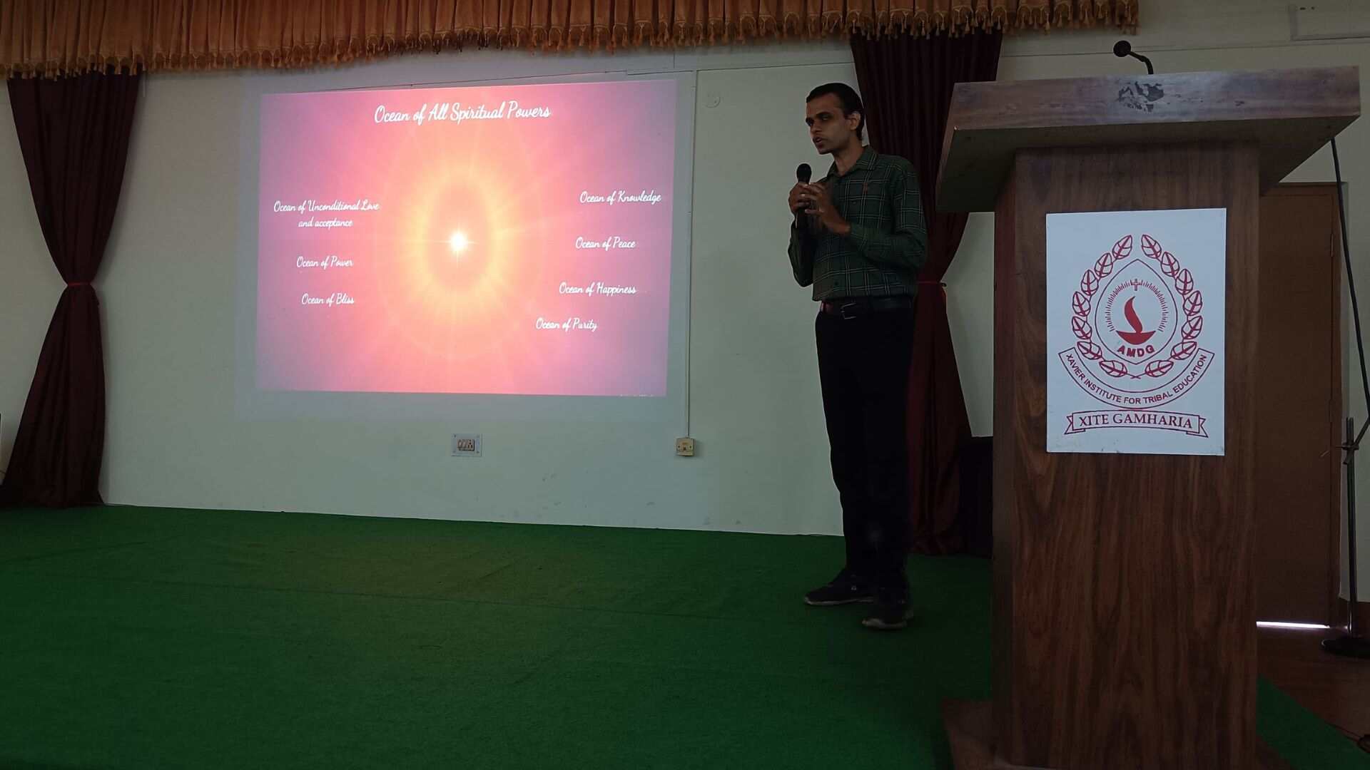 The workshop, Being Light, was facilitated by Dipesh Agrawal, who delved into the theme "Power of Thought and Cultivate Inner Strength".